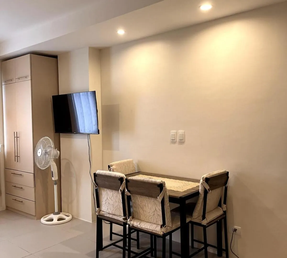 Studio Condo With Wifi And Netflix Davao City 0*,  Φιλιππίνες