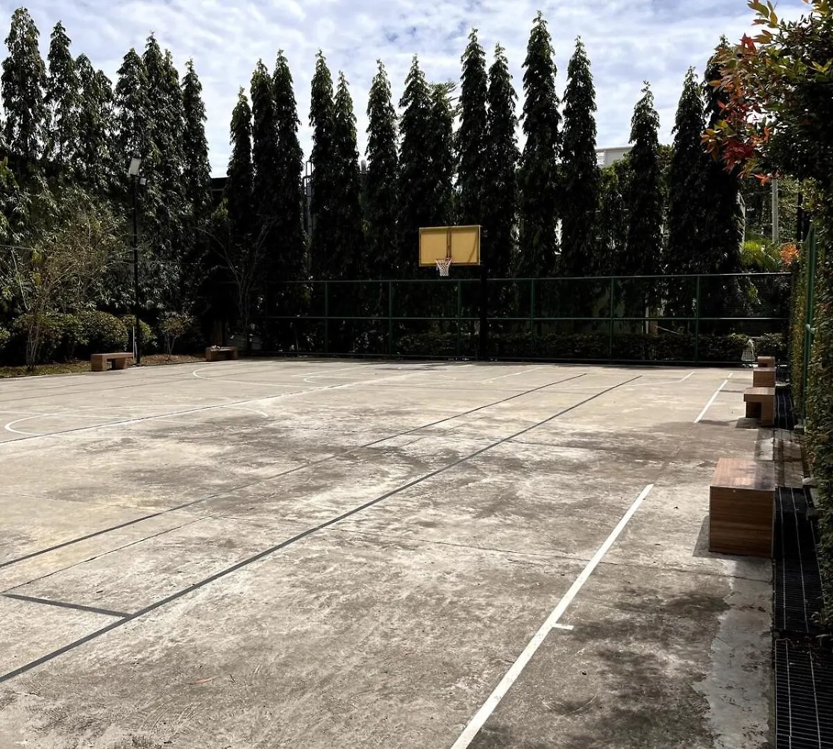 Ξενοδοχείο με διαμερίσματα Studio Condo With Wifi And Netflix Davao City