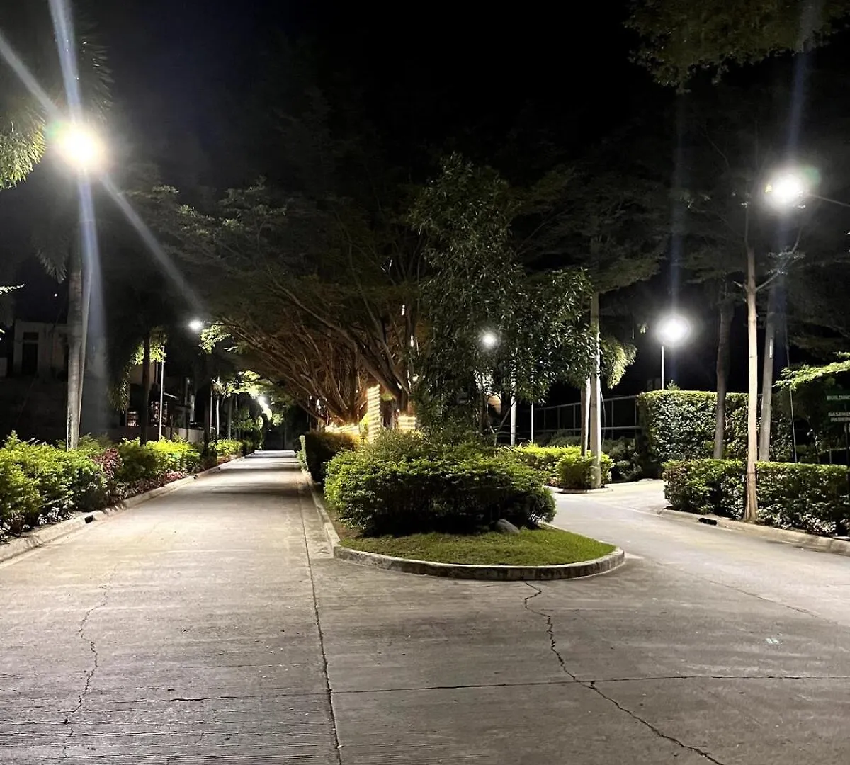 Studio Condo With Wifi And Netflix Davao City Ξενοδοχείο με διαμερίσματα