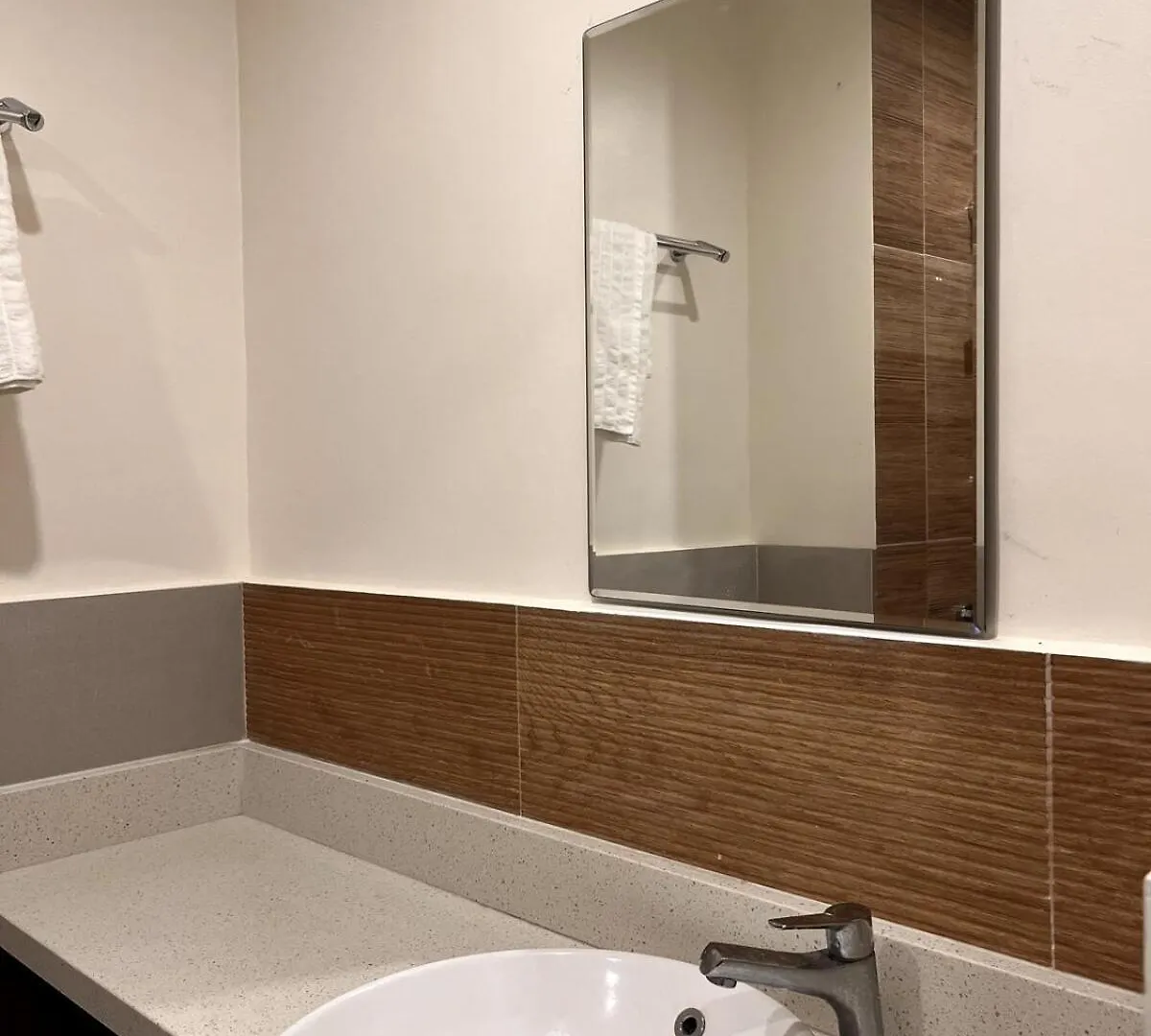 Studio Condo With Wifi And Netflix Davao City